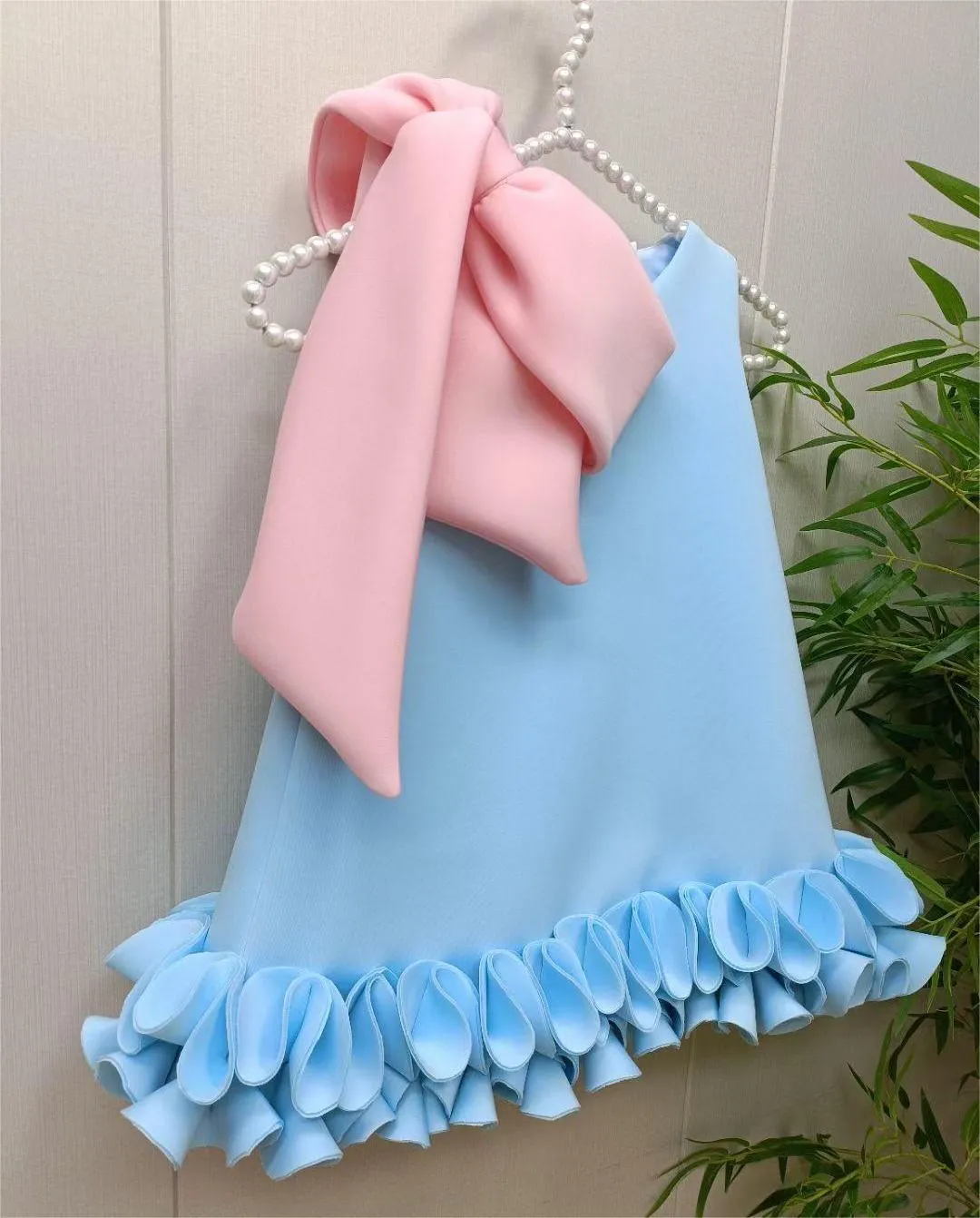 Big bow lace girl princess dress for Birthday party clothes Other colors can be customized
