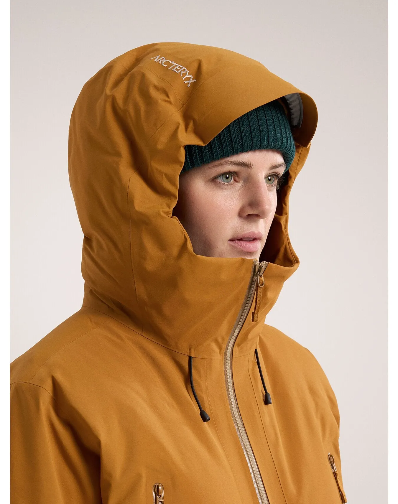 Certainly! Here’s an optimized title for the Liatris Down Jacket for women:

Womens Liatris Ultra-Warm Down Jacket - Stylish Insulated Winter Coat with Faux Fur Hood

Feel free to let me know if you need further adjustments!