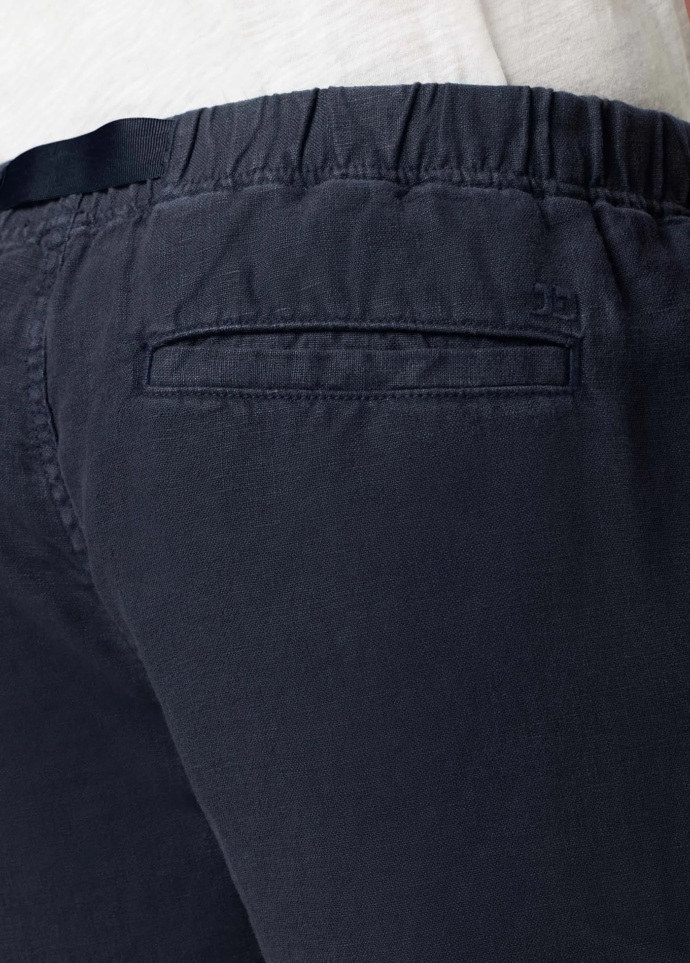 LINEN TRAIL SHORT