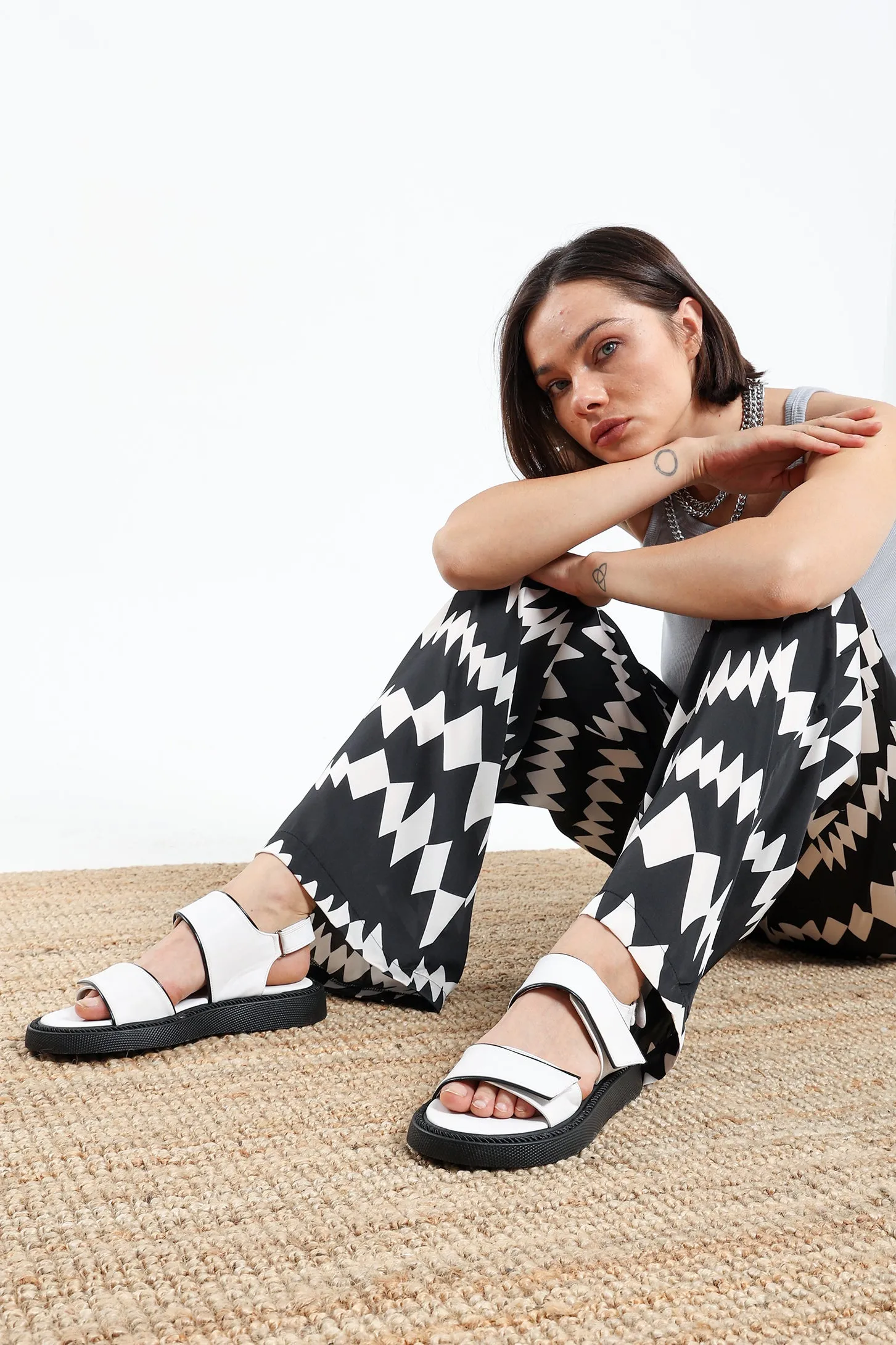 Vibrant Sandals - White